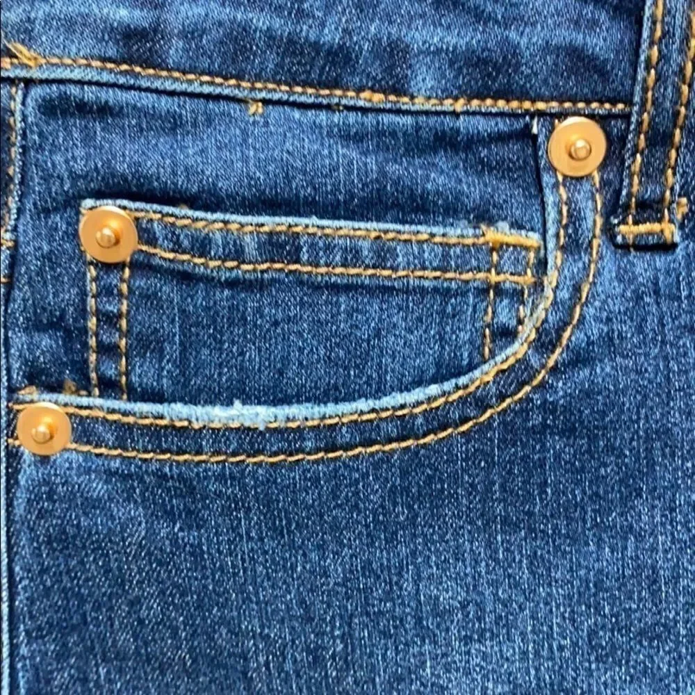 Love Tree Stretch 5 Pocket Denim Skirt Size Small
